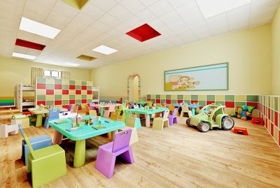 Plastic locking floor in kindergarten